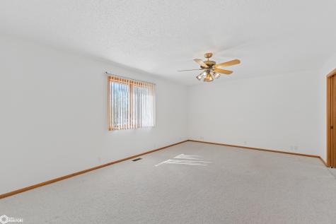 423 19th Street W Clear Lake IA 50428