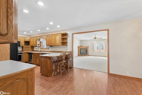 423 19th Street W Clear Lake IA 50428