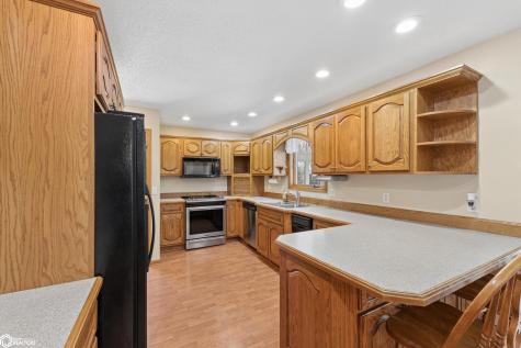 423 19th Street W Clear Lake IA 50428
