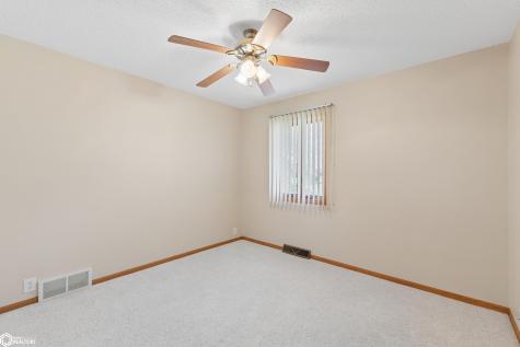 423 19th Street W Clear Lake IA 50428