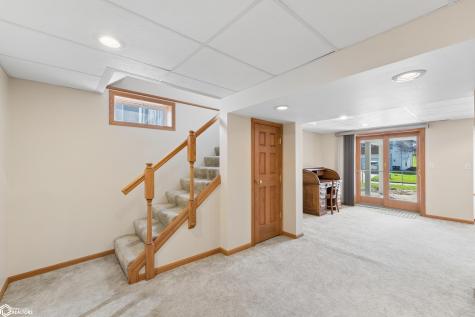 423 19th Street W Clear Lake IA 50428