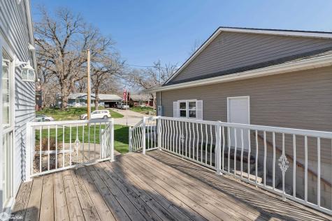 423 19th Street W Clear Lake IA 50428