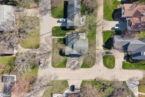 423 19th Street W Clear Lake IA 50428