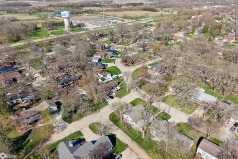 423 19th Street W Clear Lake IA 50428