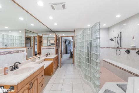 400 S Ellicott Street Mitchell IA 50461