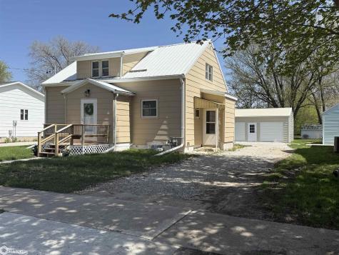 1806 Custer Street Iowa Falls IA 50126