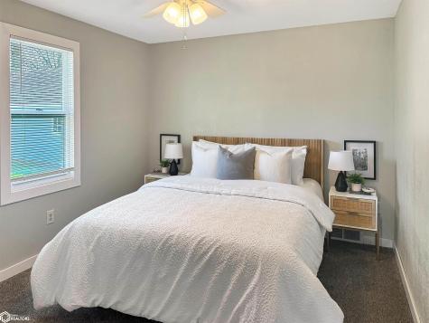 1806 Custer Street Iowa Falls IA 50126