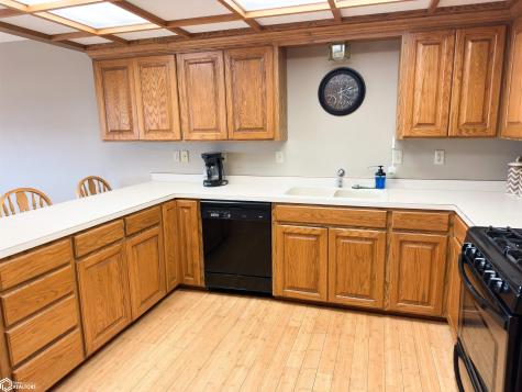 2306 3rd Avenue S Clear Lake IA 50428