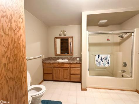 2306 3rd Avenue S Clear Lake IA 50428