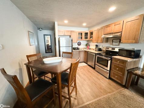 2306 3rd Avenue S Clear Lake IA 50428