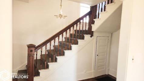 210 1st Street SW Mason City IA 50401