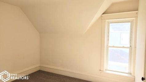 210 1st Street SW Mason City IA 50401