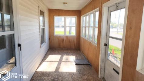 210 1st Street SW Mason City IA 50401