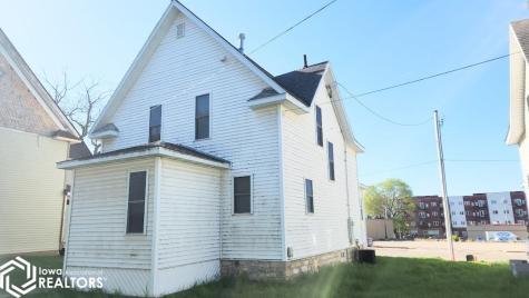 210 1st Street SW Mason City IA 50401