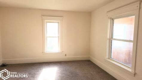 210 1st Street SW Mason City IA 50401