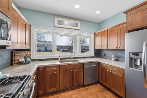 3518 N Shore Drive Clear Lake IA 50428