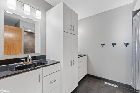 3518 N Shore Drive Clear Lake IA 50428