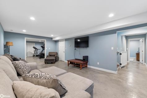 3518 N Shore Drive Clear Lake IA 50428
