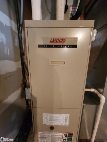 1703 E Mcgregor Street Algona IA 50511