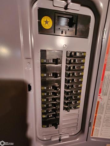 1703 E Mcgregor Street Algona IA 50511