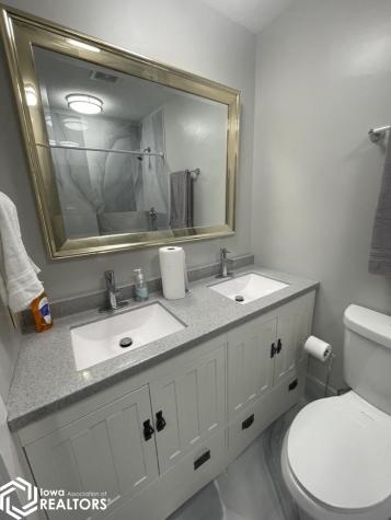 922 N Shore Drive Clear Lake IA 50428