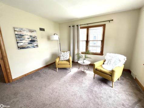 35 S Tennessee Mason City IA 50401