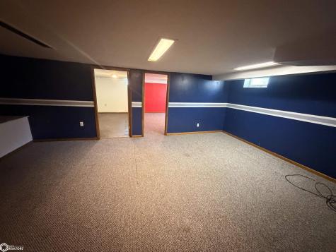 107 11th Street S Northwood IA 50459