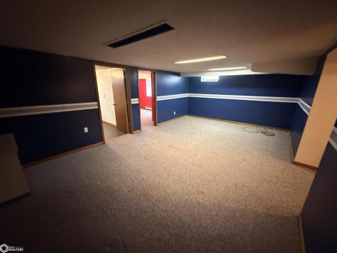 107 11th Street S Northwood IA 50459