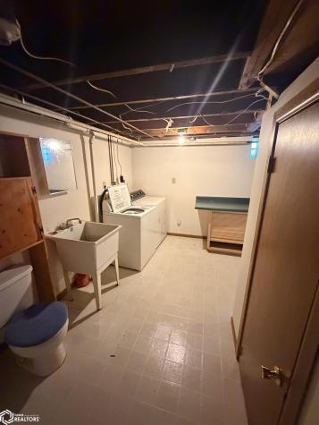 107 11th Street S Northwood IA 50459