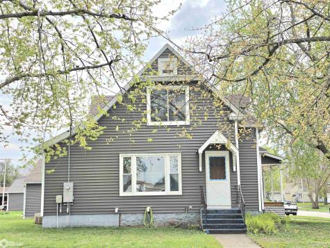 495 W 5th Street Garner IA 50438