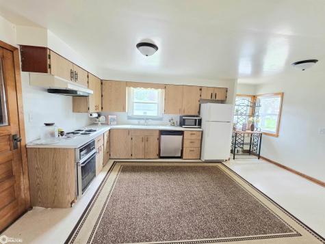 495 W 5th Street Garner IA 50438