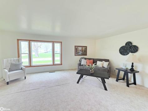 495 W 5th Street Garner IA 50438