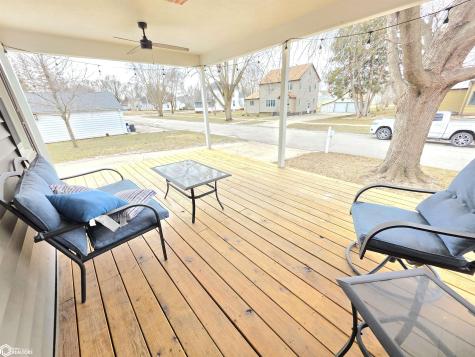 495 W 5th Street Garner IA 50438
