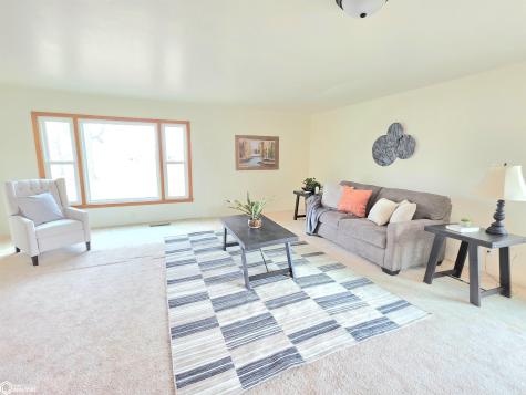495 W 5th Street Garner IA 50438