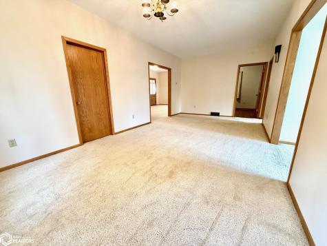901 S 2nd Avenue Northwood IA 50459