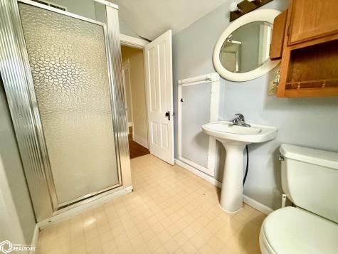 901 S 2nd Avenue Northwood IA 50459