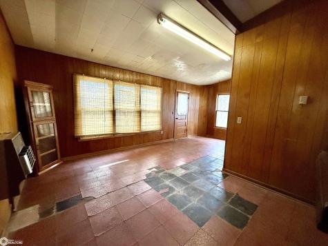 901 S 2nd Avenue Northwood IA 50459