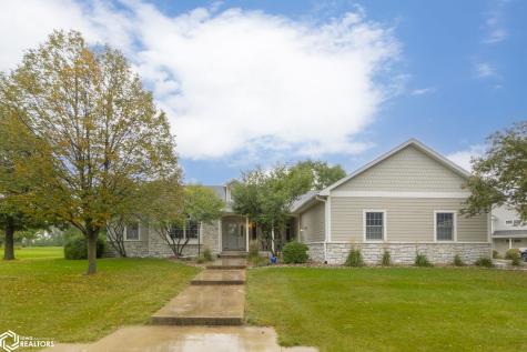 125 Pebble Creek Drive Mason City IA 50401