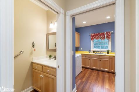 125 Pebble Creek Drive Mason City IA 50401