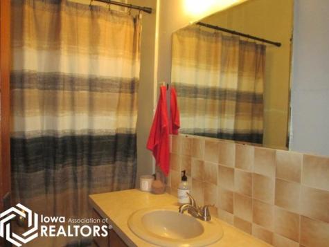 345 N 7th Street Forest City IA 50436