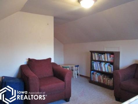 345 N 7th Street Forest City IA 50436