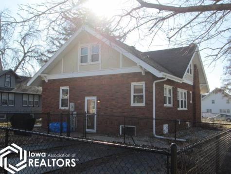 345 N 7th Street Forest City IA 50436