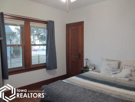 345 N 7th Street Forest City IA 50436