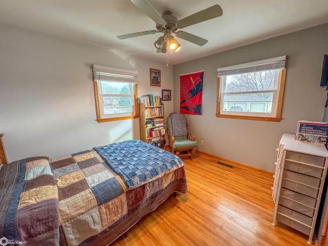 1324 Sunset Drive Hampton IA 50441