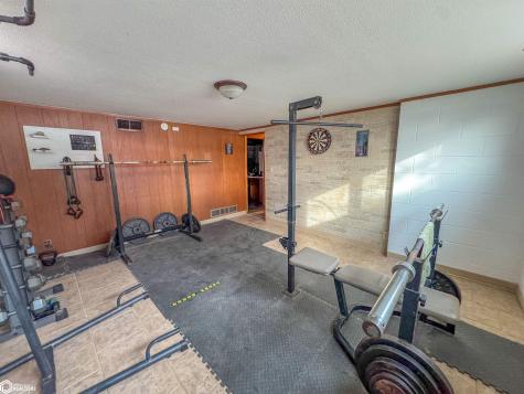 1324 Sunset Drive Hampton IA 50441