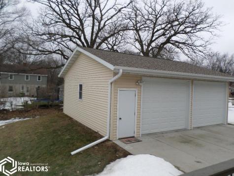 614 S Harlan Street Algona IA 50511