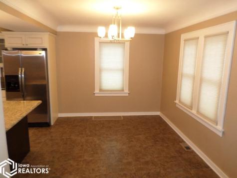 614 S Harlan Street Algona IA 50511