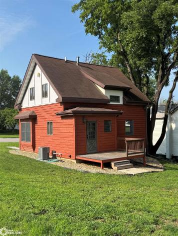 302 W Call Street Algona IA 50511