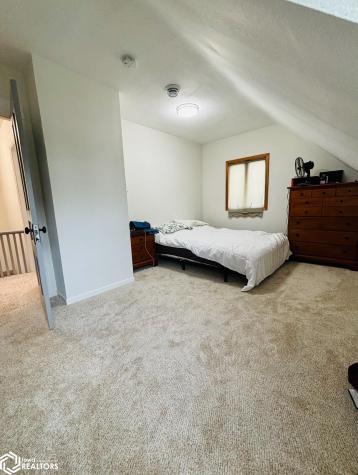 302 W Call Street Algona IA 50511