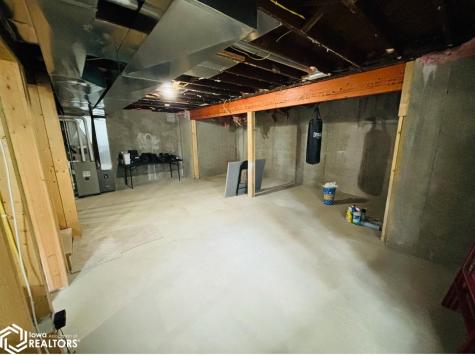 302 W Call Street Algona IA 50511